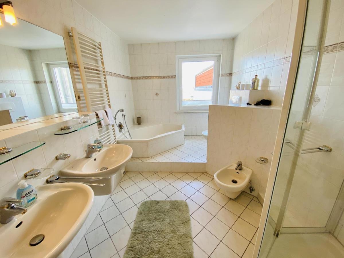 Haus Drei Schwestern, Bernstein ロストック エクステリア 写真